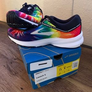 Brooks running shoes - limited edition never worn